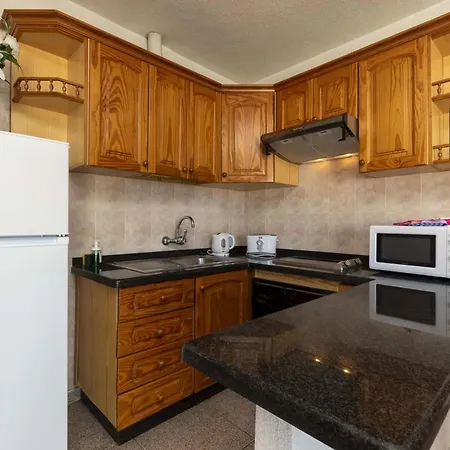 Floritas 4 Apartment *